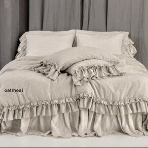 Oatmeal Ruffled Linen Duvet Cover & 2 Pillow Cases